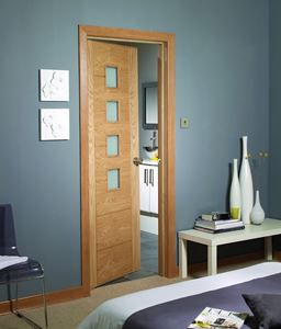Picture of Internal Oak Palermo with Obscure Glass
1981 x 762 x 35mm (30")