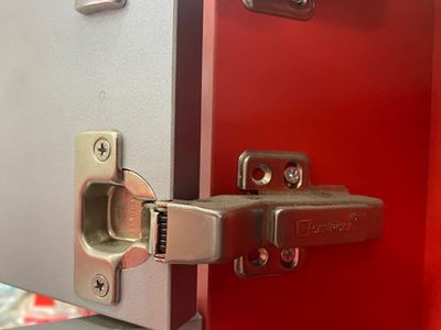 Picture of CREDO Angled Cabinet Hinge 30deg Soft Close
clip on