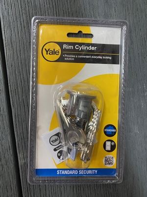 Picture of Yale Cylinder Chrome *6 Keys*
Y6KP1109C