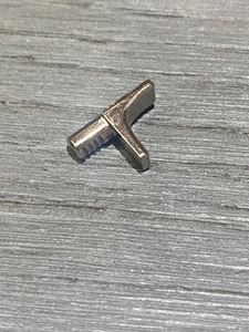 Picture of Push In Shelf Support Np Pk16
40276p