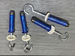 Picture of Blue Rosett Hook (4)
BRBAGHOOK