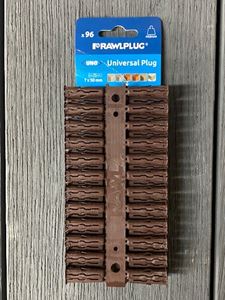 Picture of Brown Plug UNO® 7 x 30mm (Card 96)