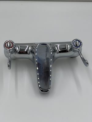 Picture of Vado Lever bath filler