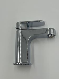 Picture of Vado Life mini  mono basin mixer with waste