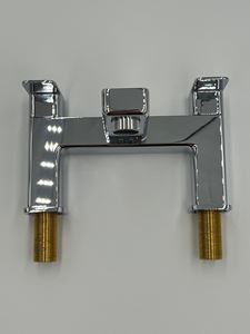 Picture of Vado Phase Bath filler