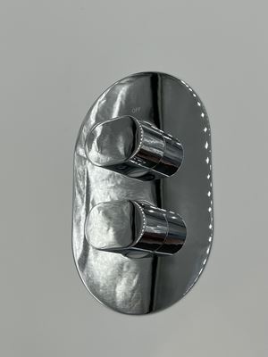 Picture of Vado life 2 outlet 2 handle thermoshower valve wall mounted